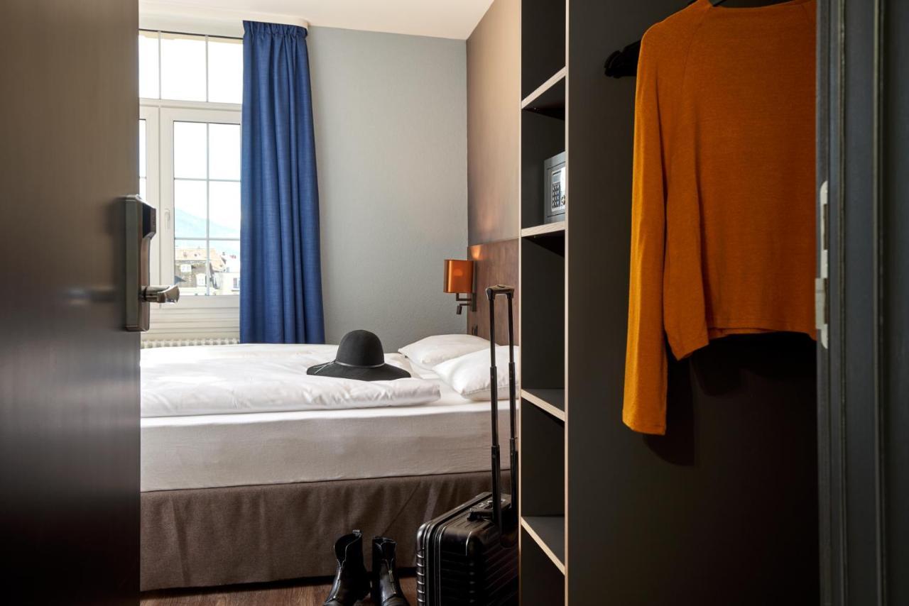 The Hey Hotel Entrelagos